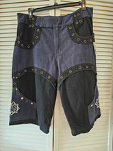 Load image into Gallery viewer, Men&#39;s Embroidered Aum Shorts