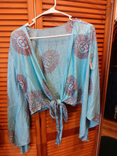 Load image into Gallery viewer, Om Crop Wrap Top