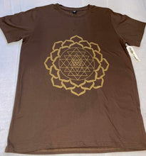Load image into Gallery viewer, Men&#39;s Sri Yantra Lotus T-Shirt