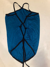 Load image into Gallery viewer, Pointed Hem Halter Top