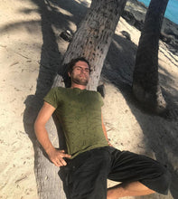 Load image into Gallery viewer, Men&#39;s Shipibo T-Shirt