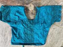 Load image into Gallery viewer, Cotton Block Print Crop Top