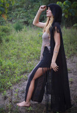 Load image into Gallery viewer, Long Hooded Raw Cotton Vest