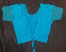 Load image into Gallery viewer, Cotton Block Print Crop Top