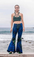 Load image into Gallery viewer, Criss-Cross Macrame Sports Bra