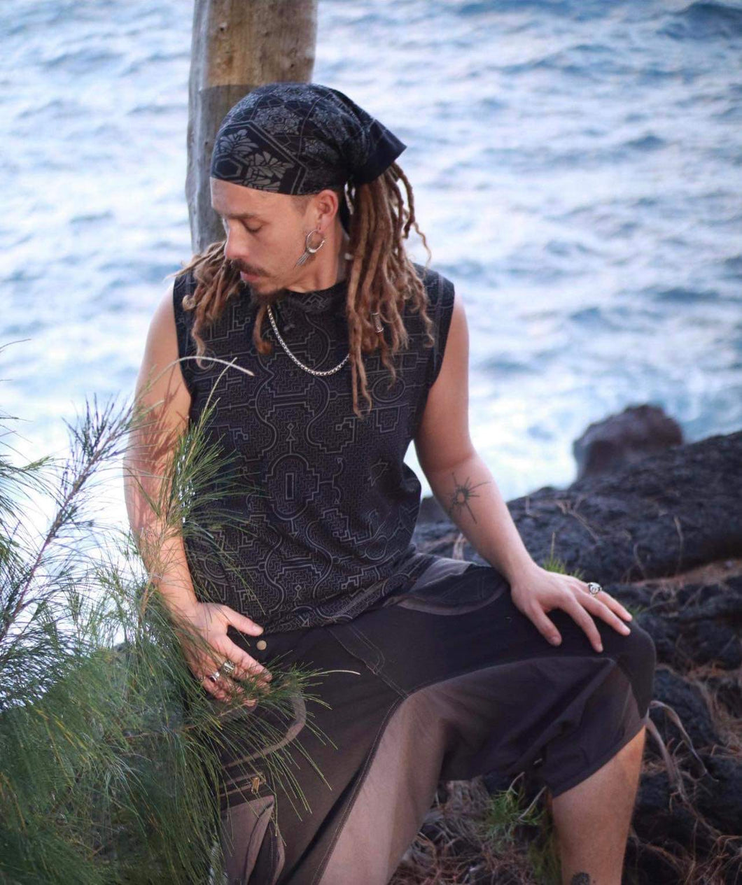 Shipibo Print Sleeveless Hoodie