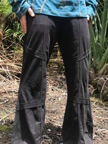 Men’s Relaxed Fit Drawstring Pants